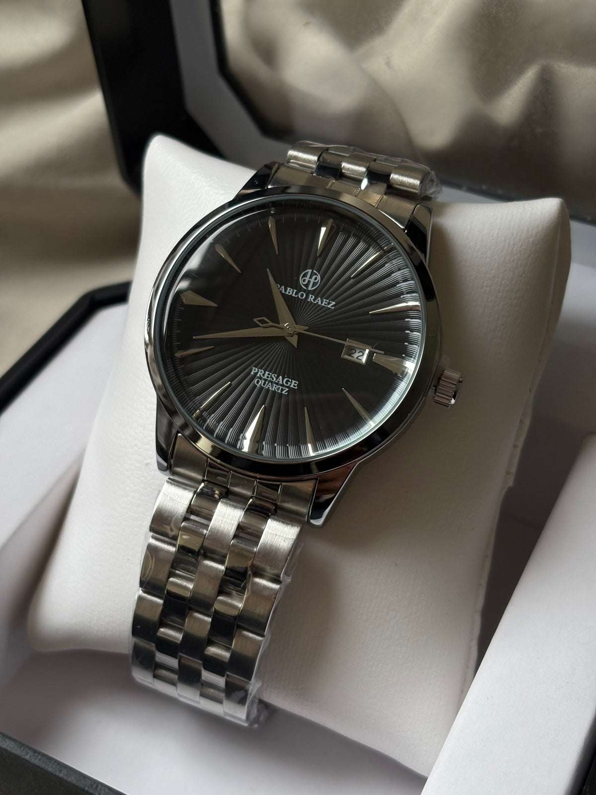 Presage Raez 40mm